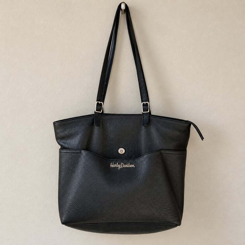 Beautiful Harley-Davidson genuine black leather shoulder bag